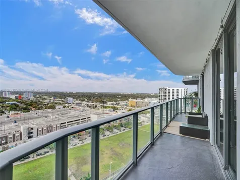 121 NE 34th Street Miami FL 33137