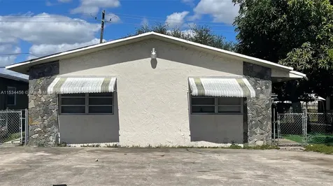 6125 SW 40th Court Miramar FL 33023