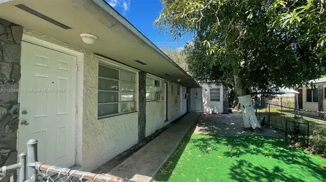 6125 SW 40th Court Miramar FL 33023