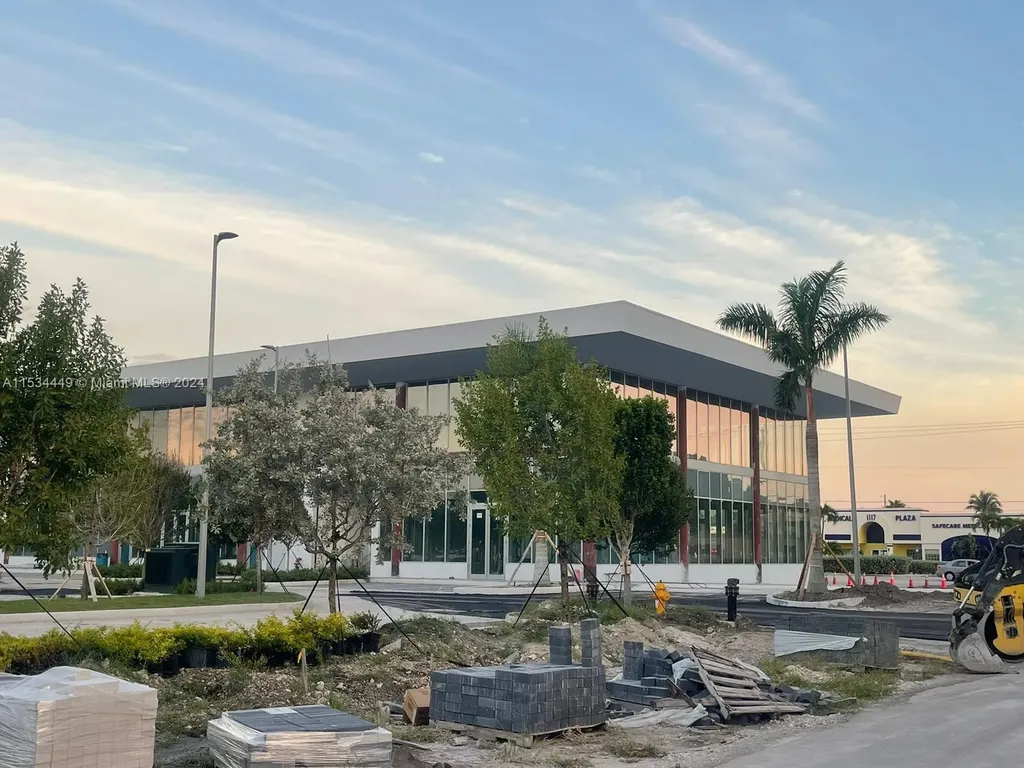 1006 E Hallandale Beach Boulevard Hallandale Beach FL 33009