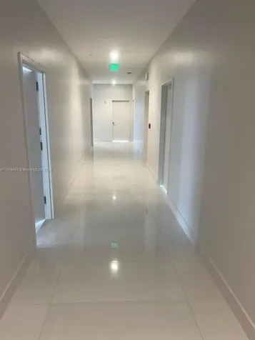 1006 E Hallandale Beach Boulevard Hallandale Beach FL 33009