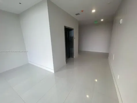 1006 E Hallandale Beach Boulevard Hallandale Beach FL 33009