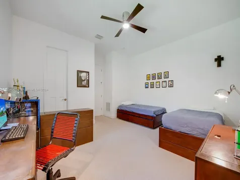 7840 SW 125th Street Pinecrest FL 33156