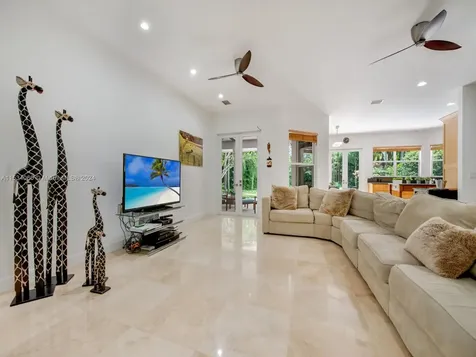 7840 SW 125th Street Pinecrest FL 33156