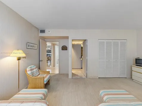 10155 Collins Avenue Bal Harbour FL 33154