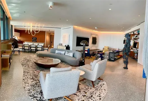 18555 Collins Avenue Sunny Isles Beach FL 33160