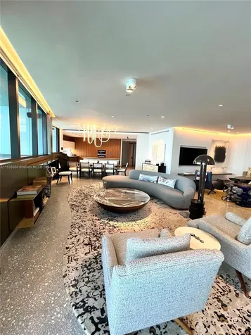 18555 Collins Avenue Sunny Isles Beach FL 33160