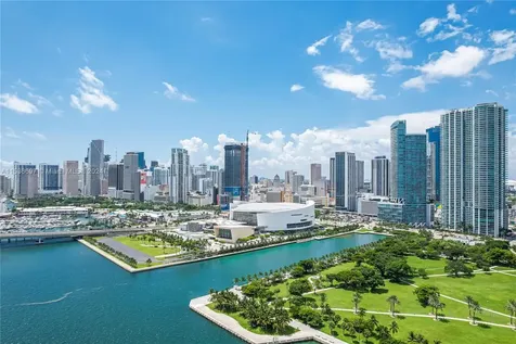 900 Biscayne Boulevard Miami FL 33132