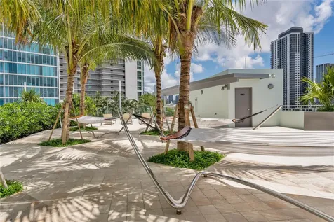 900 Biscayne Boulevard Miami FL 33132