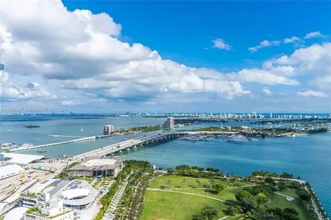 900 Biscayne Boulevard Miami FL 33132