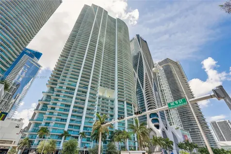 900 Biscayne Boulevard Miami FL 33132