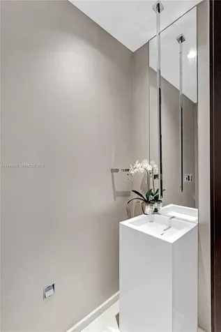 900 Brickell Key Boulevard Miami FL 33131