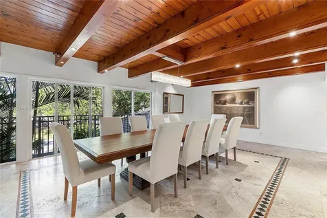 7125 W Lago Drive Coral Gables FL 33143