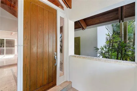 7125 W Lago Drive Coral Gables FL 33143