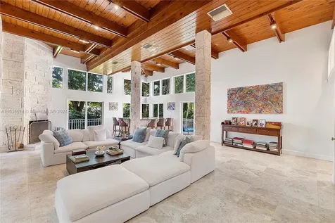 7125 W Lago Drive Coral Gables FL 33143