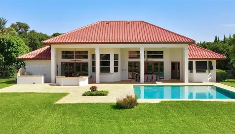 11330 SW 23rd Place Davie FL 33325