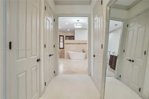 11330 SW 23rd Place Davie FL 33325