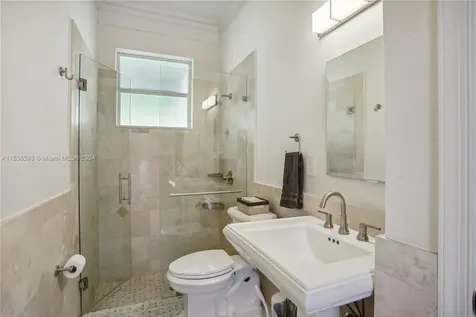 11330 SW 23rd Place Davie FL 33325