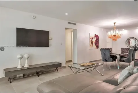 4001 S Ocean Drive Hollywood FL 33019
