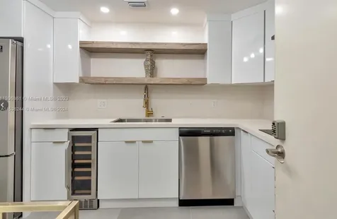 4001 S Ocean Drive Hollywood FL 33019