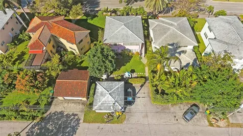 3705 Ponce De Leon Boulevard Coral Gables FL 33134