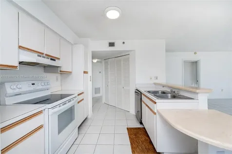 540 Brickell Key Drive Miami FL 33131