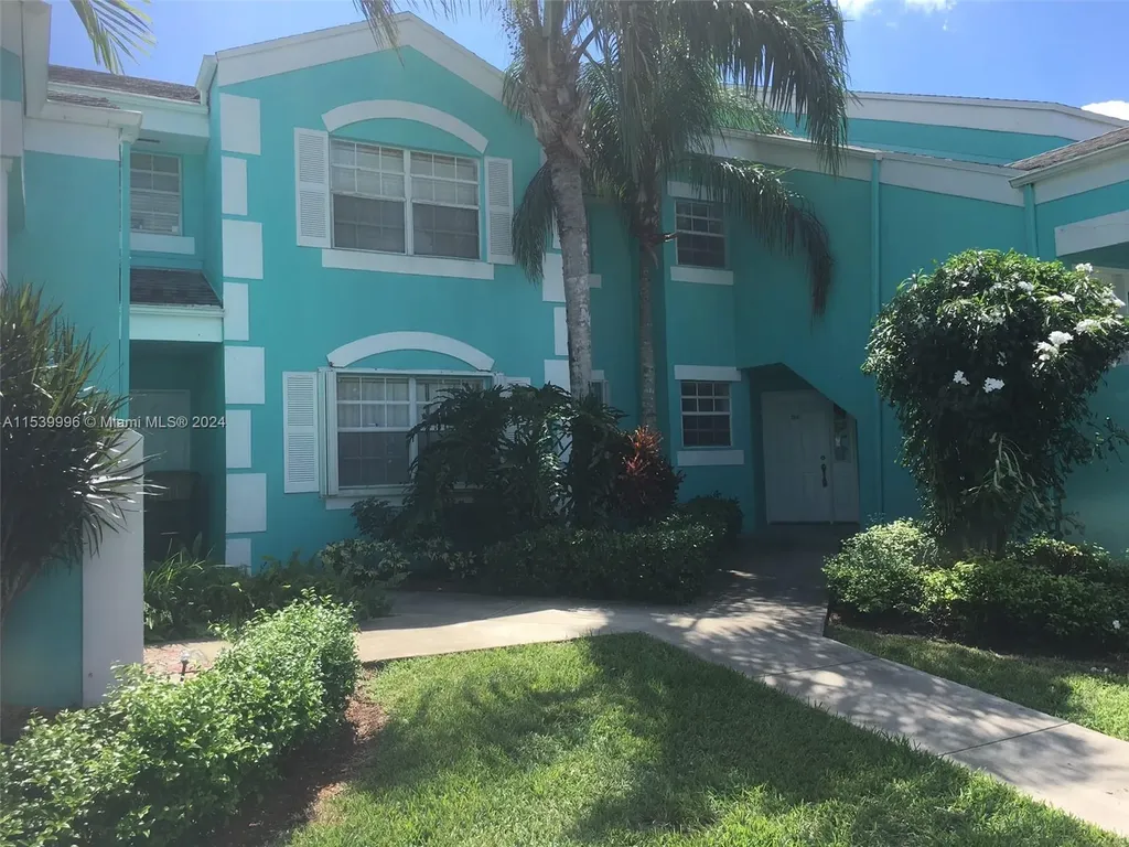 2641 SE 20th Court Homestead FL 33035