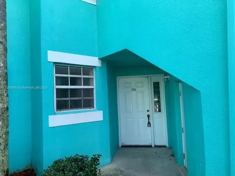 2641 SE 20th Court Homestead FL 33035