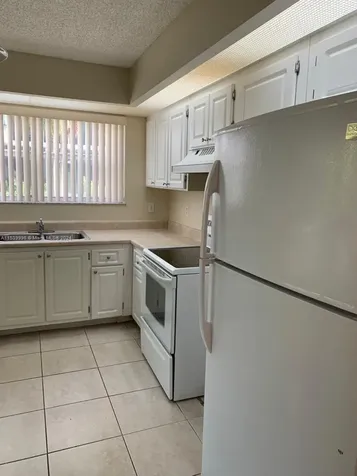 2641 SE 20th Court Homestead FL 33035