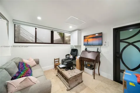 10100 SW 90th Avenue Miami FL 33176