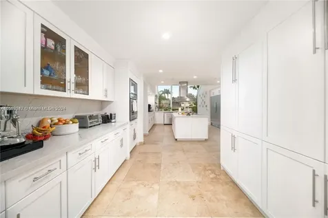 10100 SW 90th Avenue Miami FL 33176