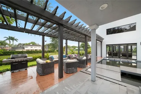 10100 SW 90th Avenue Miami FL 33176