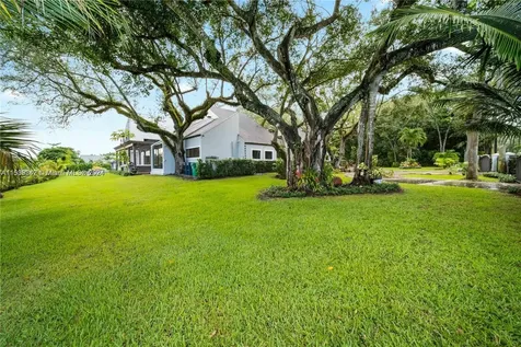 10100 SW 90th Avenue Miami FL 33176