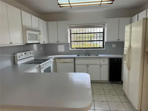 7343 SW 113th Circle Place Miami FL 33173