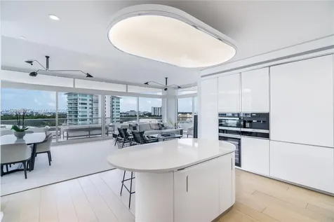 3315 Collins Avenue Miami Beach FL 33140