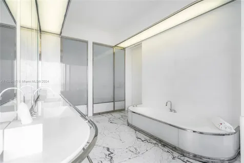 3315 Collins Avenue Miami Beach FL 33140