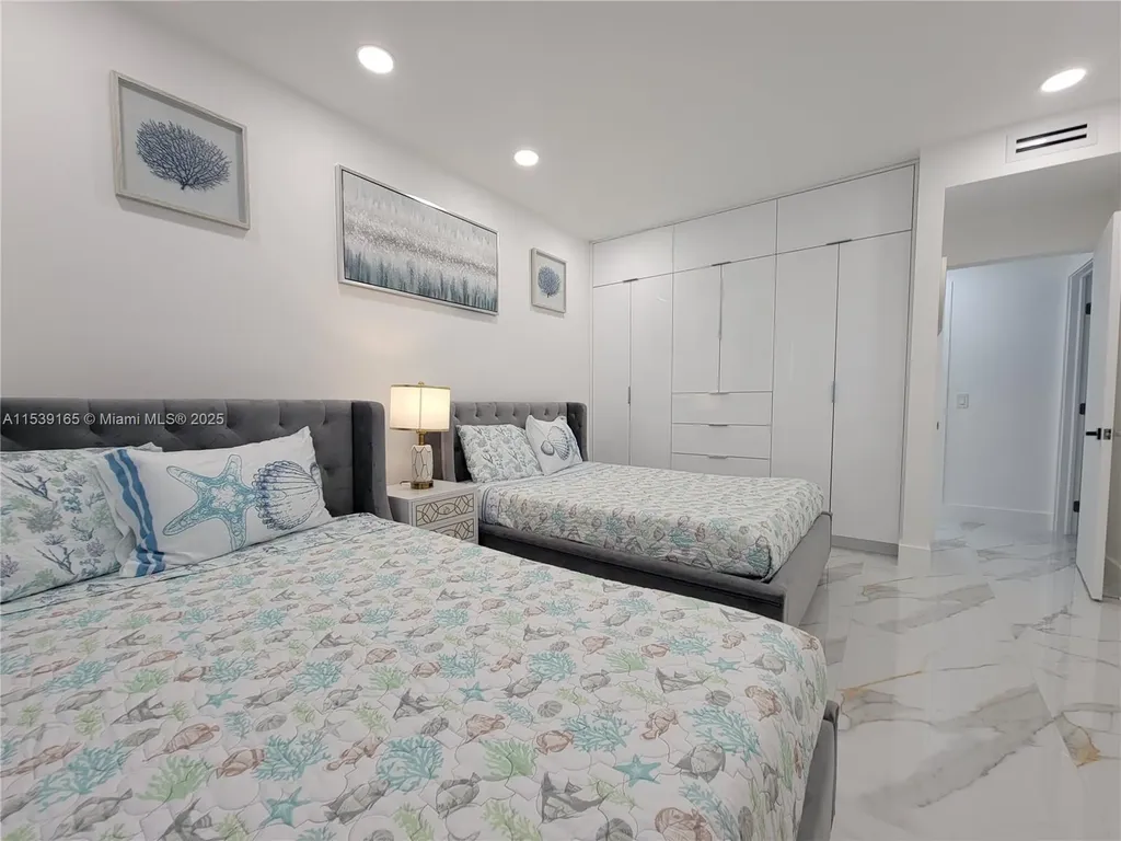 3505 S Ocean Drive Hollywood FL 33019