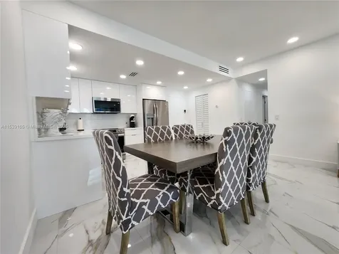 3505 S Ocean Drive Hollywood FL 33019