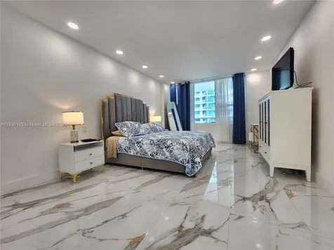 3505 S Ocean Drive Hollywood FL 33019