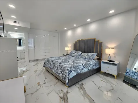 3505 S Ocean Drive Hollywood FL 33019