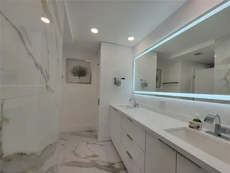 3505 S Ocean Drive Hollywood FL 33019