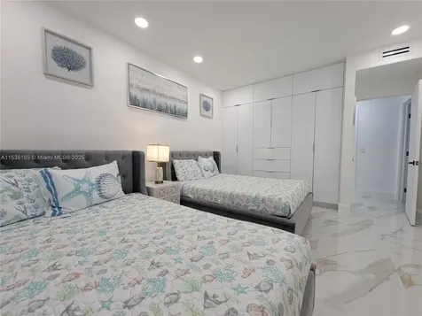 3505 S Ocean Drive Hollywood FL 33019