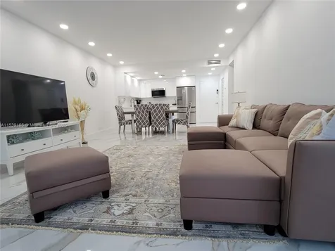 3505 S Ocean Drive Hollywood FL 33019