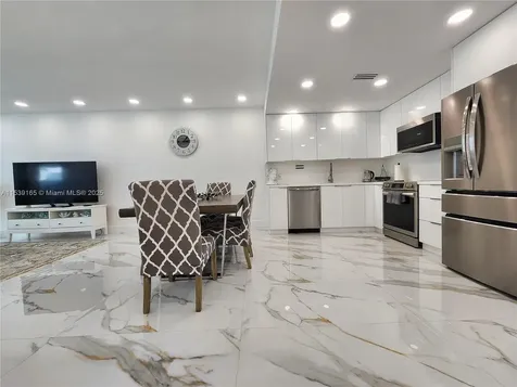 3505 S Ocean Drive Hollywood FL 33019