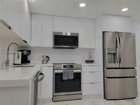 3505 S Ocean Drive Hollywood FL 33019
