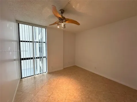 17021 N Bay Road Sunny Isles Beach FL 33160