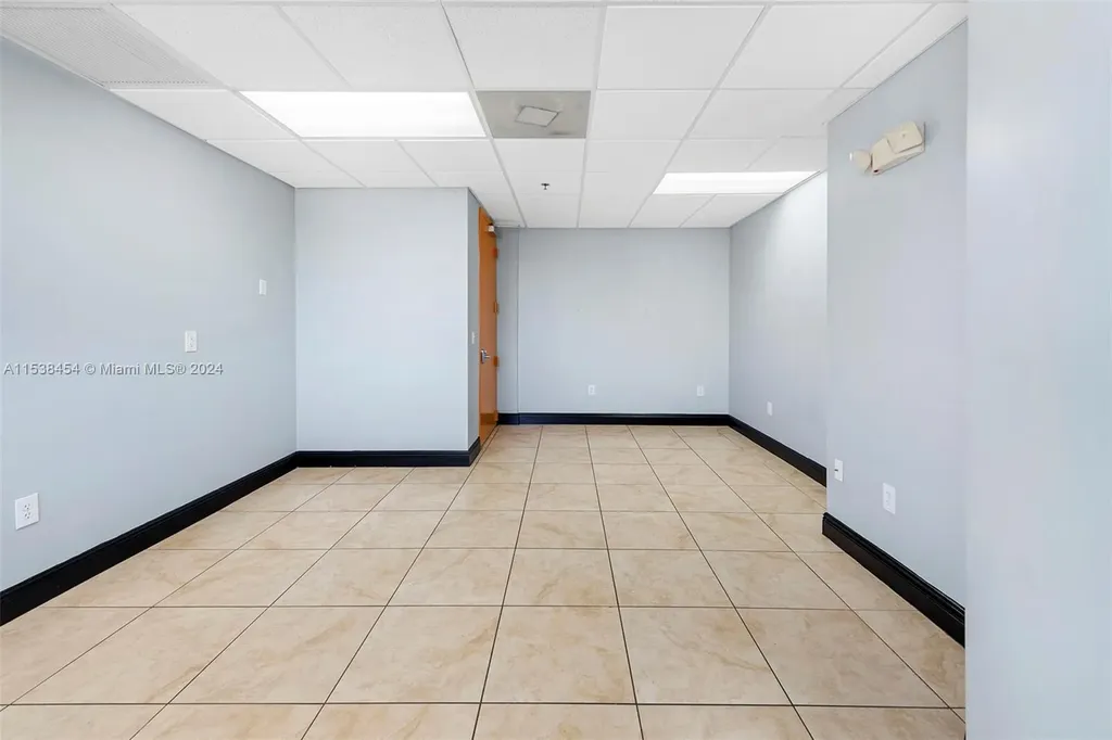 2227 N Federal Highway Hollywood FL 33020