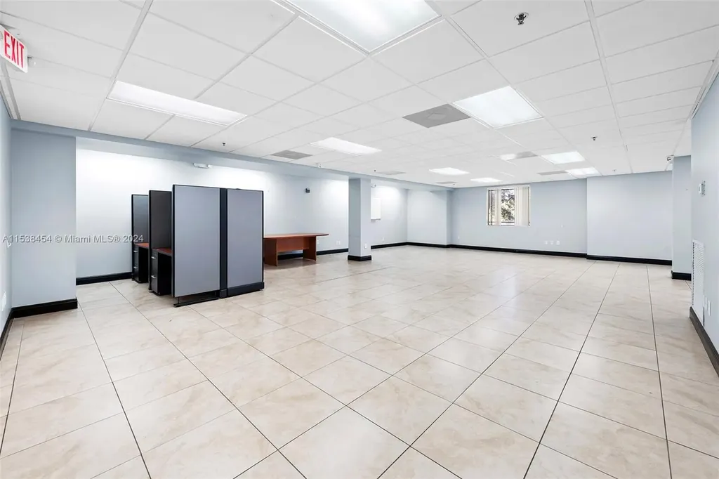 2227 N Federal Highway Hollywood FL 33020