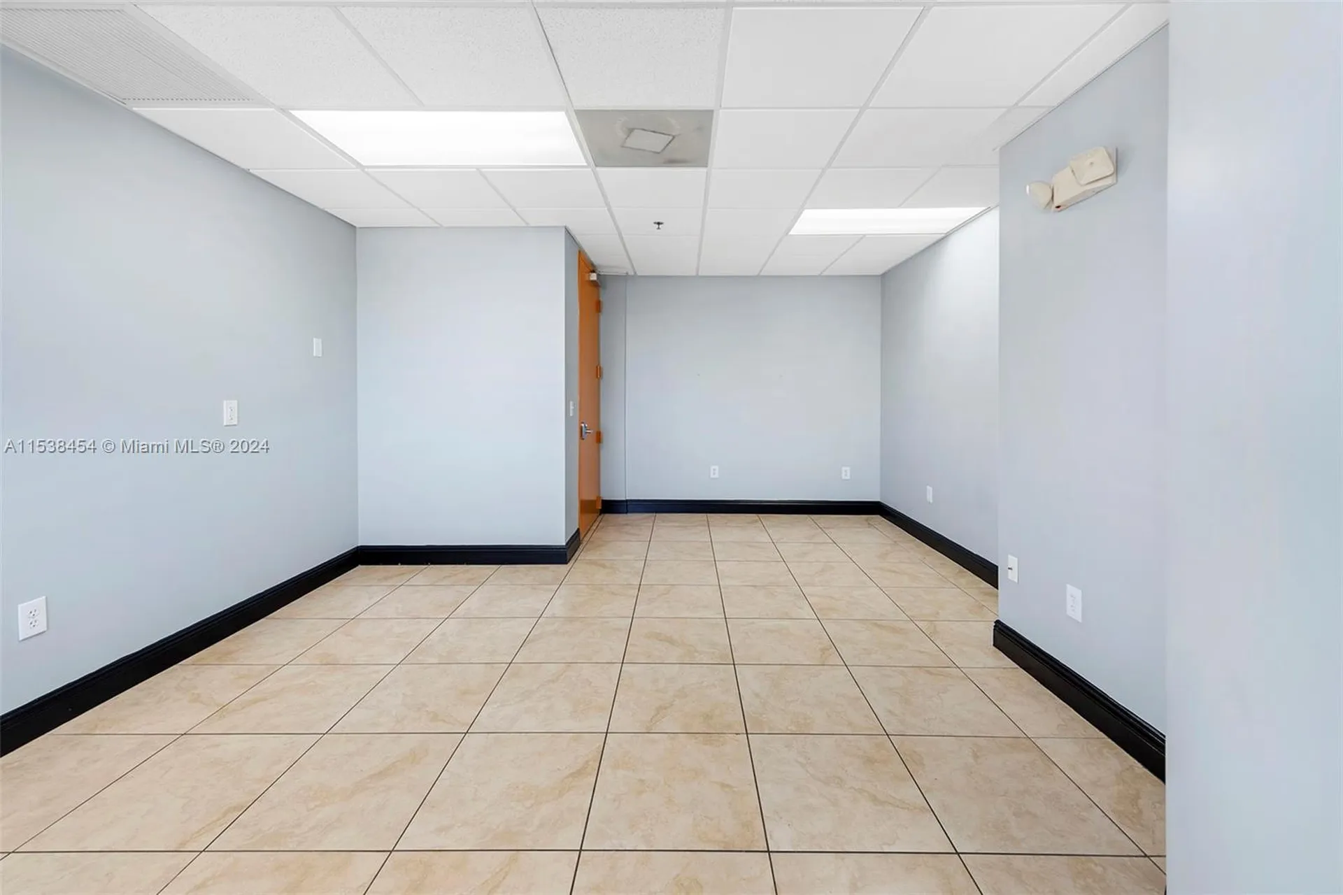 2227 N Federal Highway Hollywood FL 33020