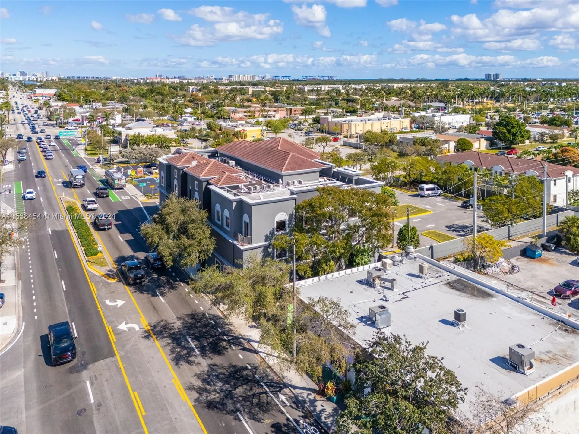 2227 N Federal Highway Hollywood FL 33020